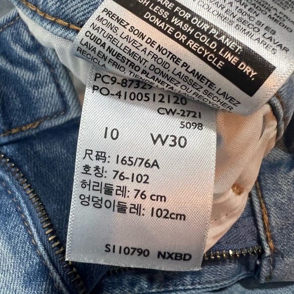 Denizen from Levi's Light Blue Denim Mid-Rise Shorts Women's Size 10  W30 - Picture 7 of 11